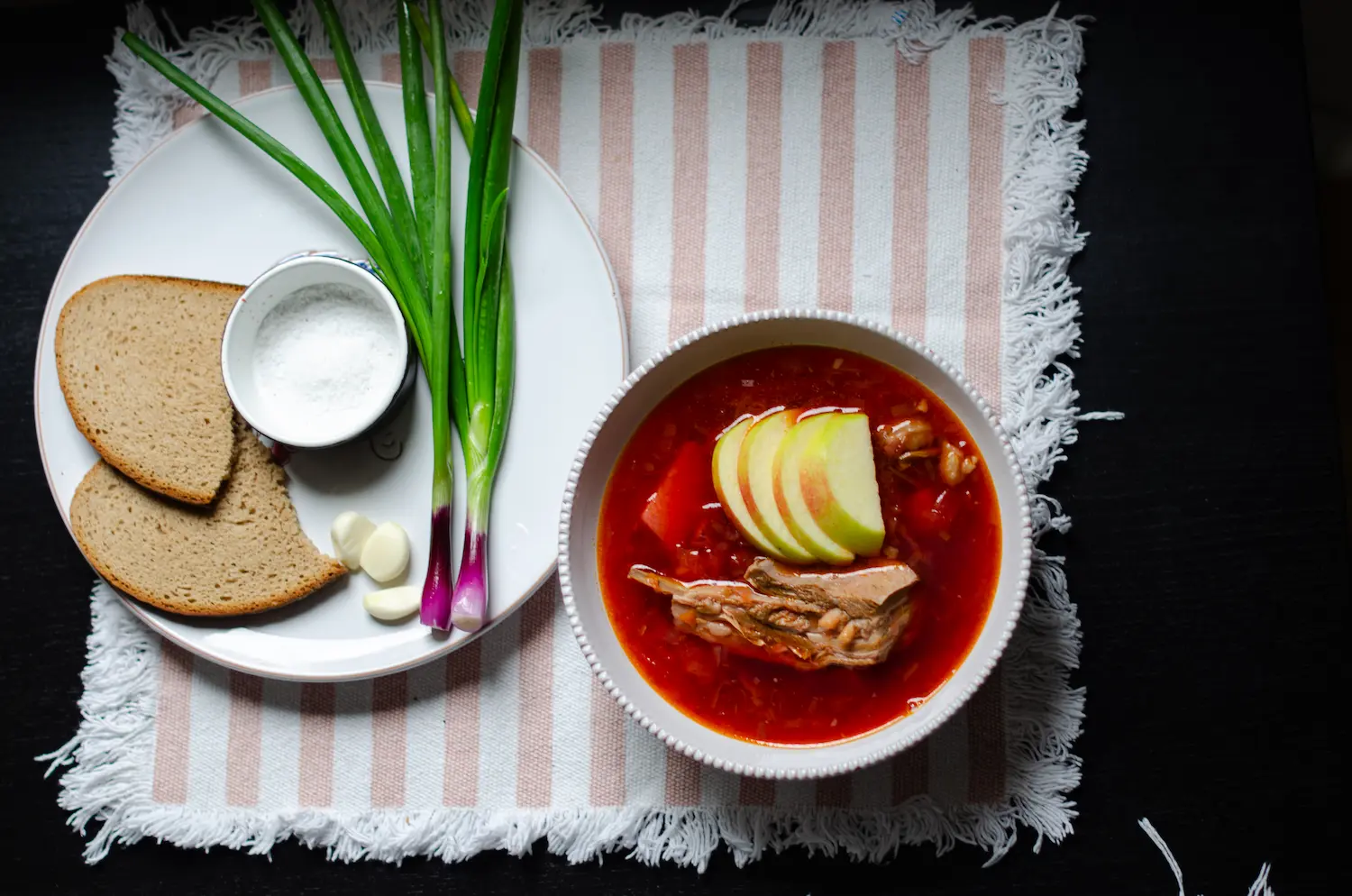 Rezept Borschtsch Originalrezept: Rote Bete Eintopf mit Rindfleisch