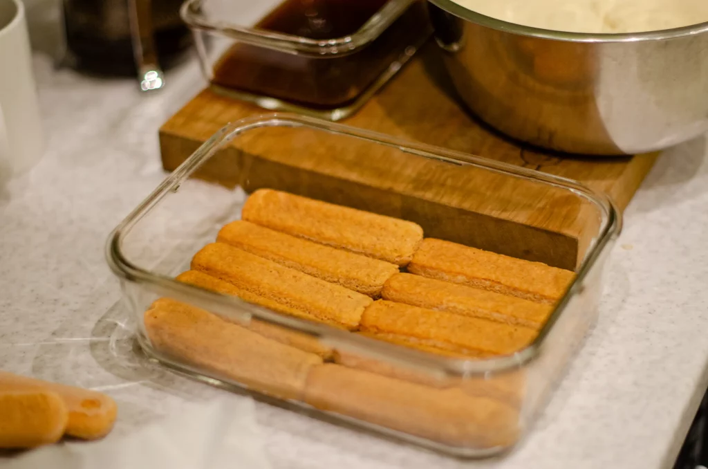 Tiramisu mit Cognac und Orangenschale Rezept