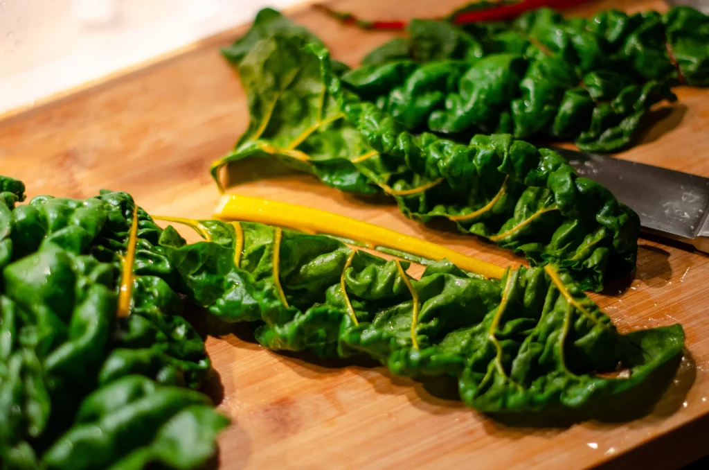 Beef Wellington Rezept Mangold schneiden